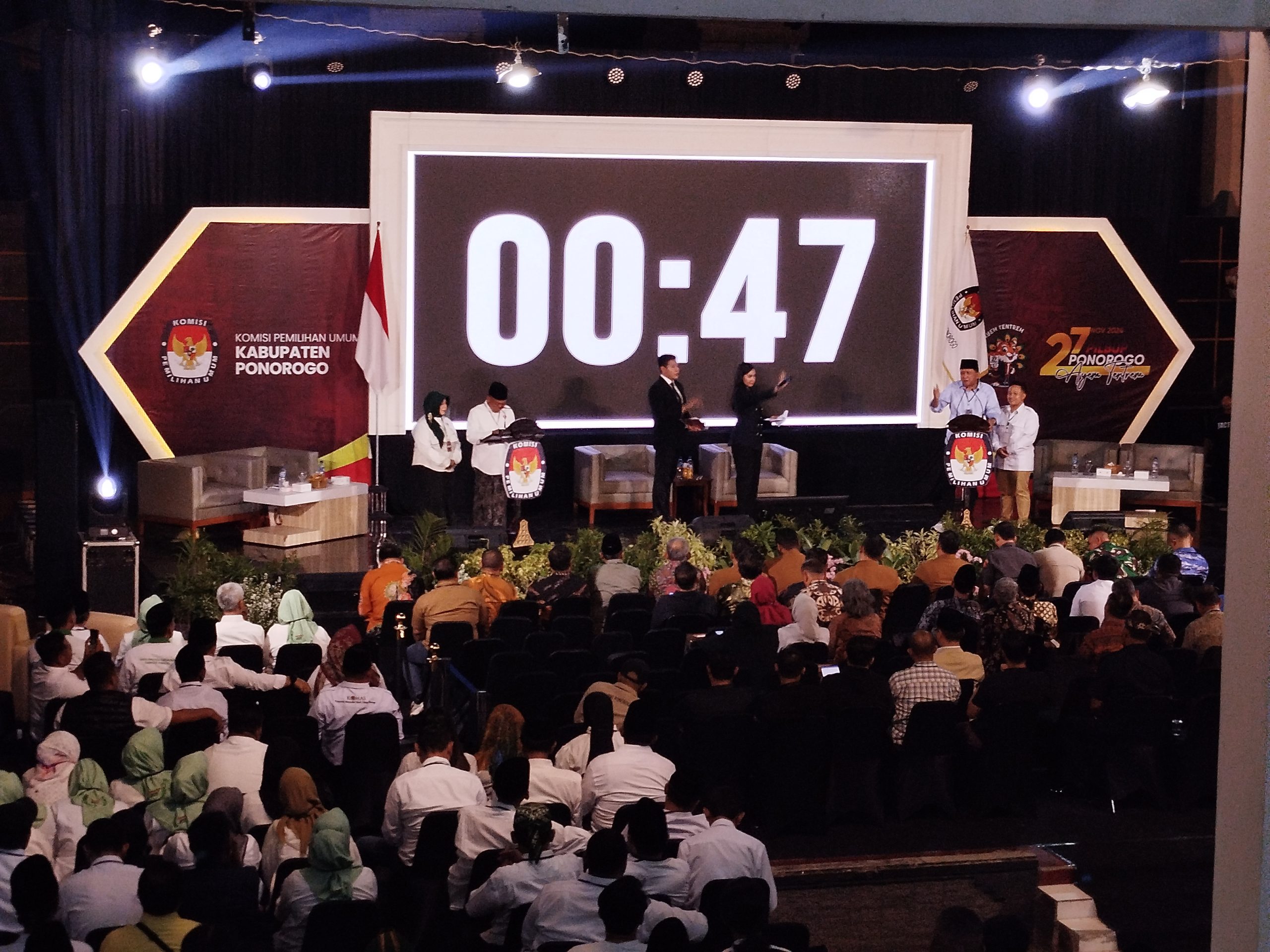 Pelaksanaan Debat Publik Kedua Cabup dan Cawabup Diperketat, Ini Penjelasan Komisioner KPU Ponorogo
