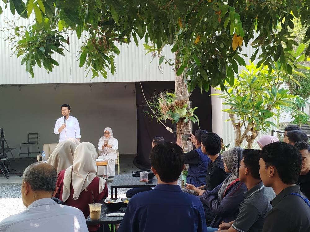 Diskusi Peluang Kerja di Gig Economy di Ponorogo, Cawagub Emil Dardak: Generasi Z Harus Mimikirkan Opsi Ini