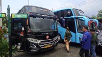 Dugaan Penyelewengan Dana BOS SMK 2 PGRI, Kejari Ponorogo Sita 7 Bus dan 3 Mobil