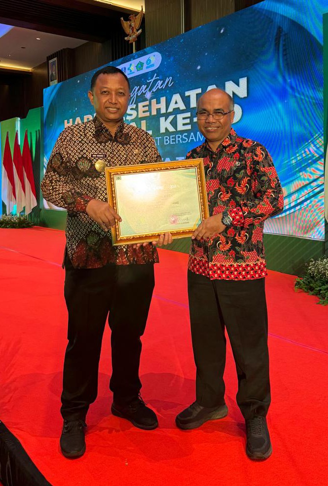 Nilai 96,51 di Bidang Layanan Kesehatan, Pemkab Kediri Dapat Penghargaan Terbaik Dinkes Provinsi Jatim