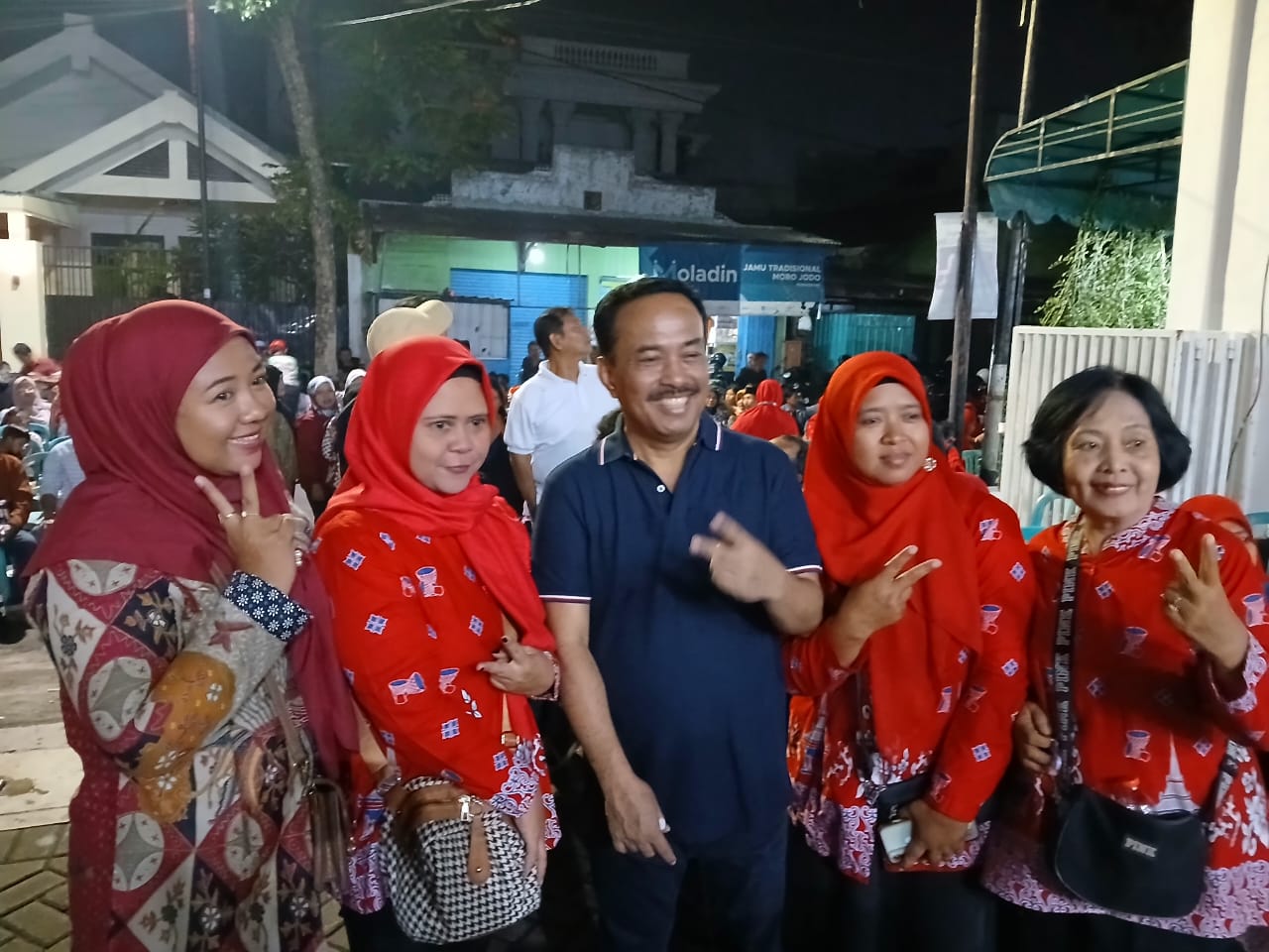 Mantan Wali Kota Blitar Samanhudi Anwar Kerahkan Pendukung Menangkan SAE