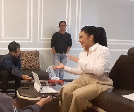 Nurochman - Heli Suyanto Menang Telak Quick Count, Paslon KriDa Legowo dan Ucapkan Selamat