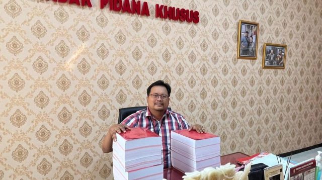 Berkas Perkara Tipikor Perangkat Desa Batangsaren Tulungagung Dilimpahkan ke Pengadilan Negeri Surabaya