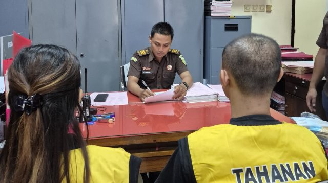 BNBP Jatim Limpahkan Pasutri Tersangka Narkoba ke Kejari Tulungagung