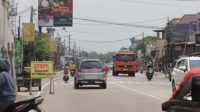 Pelebaran dan Pembangunan Jalan Depan Pasar Gringging hingga Perbatasan Kediri-Nganjuk Selesai Dikerjakan