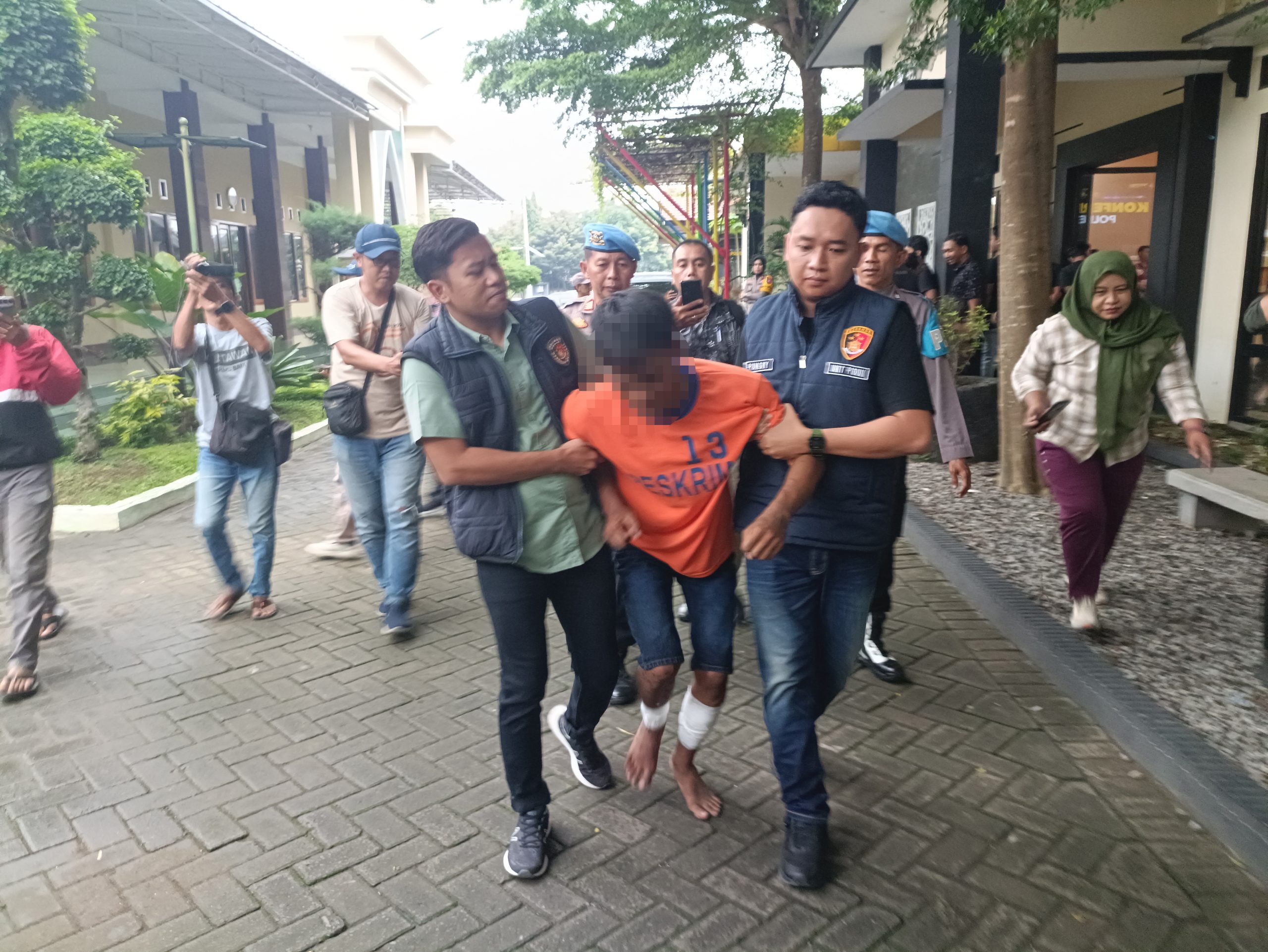 Pembunuh Tiga Anggota Keluarga Guru Residivis, Konflik Keluarga Jadi Pemicu