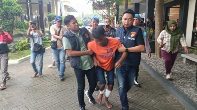 Tersangka Pembunuhan Keluarga Guru Ngancar Ternyata Adik Kandung, Motif Kecewa Tak Dipinjami Uang