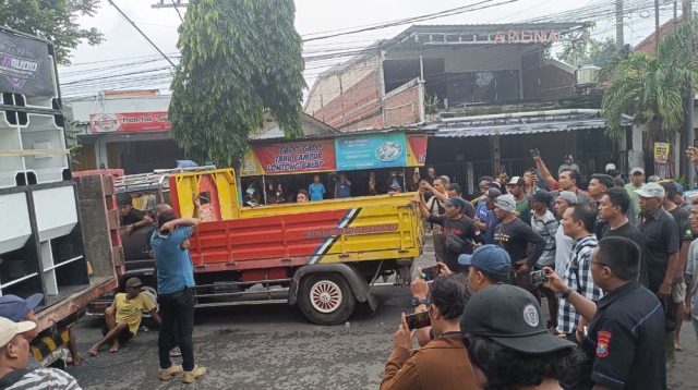 Aliansi Penambang Tradisional Tradisional Kediri Raya Demo di Tiga Lokasi, Ini Tuntutannya