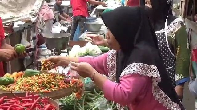 Jelang Nataru, Harga Sayuran di Pasar Tradisional Jombang Alami Kenaikan
