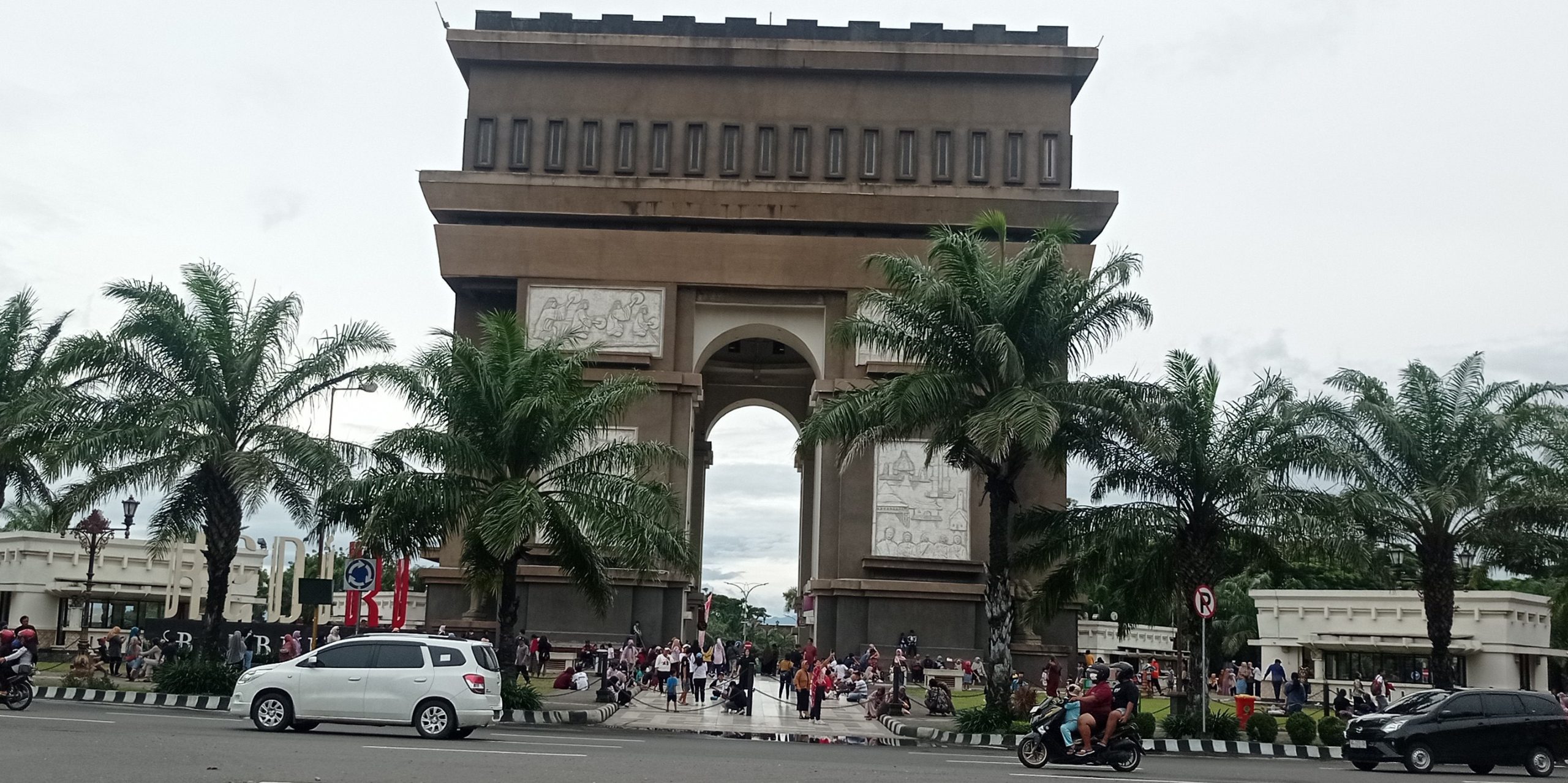 Pemkab Kediri Gelar Pesta Kembang Api, Disiapkan Dua Panggung Pertunjukan Hiburan