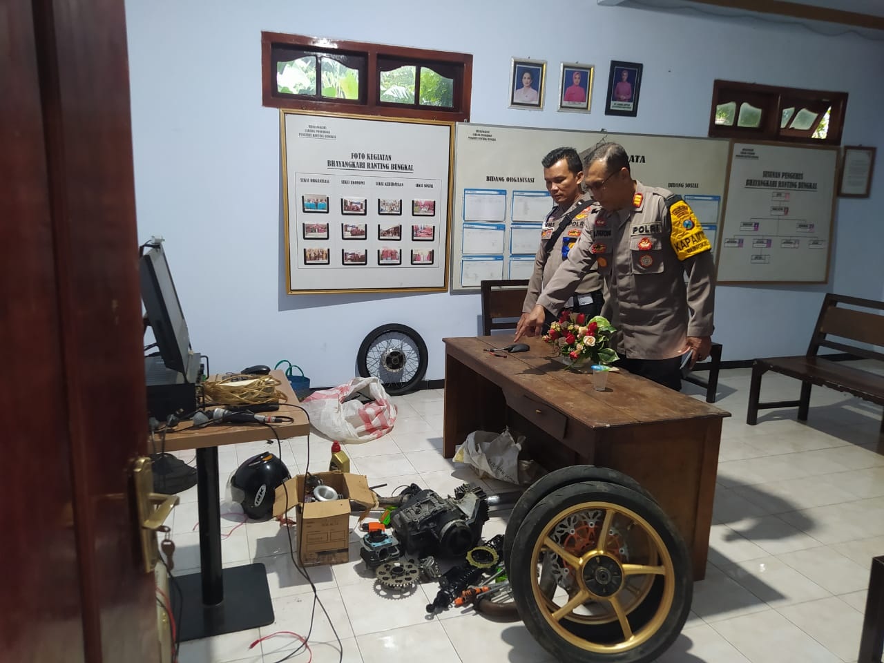 Markas Maling Motor Digerebek, Polsek Bungkal: Temukan Gudang Berisi Sparepart Motor