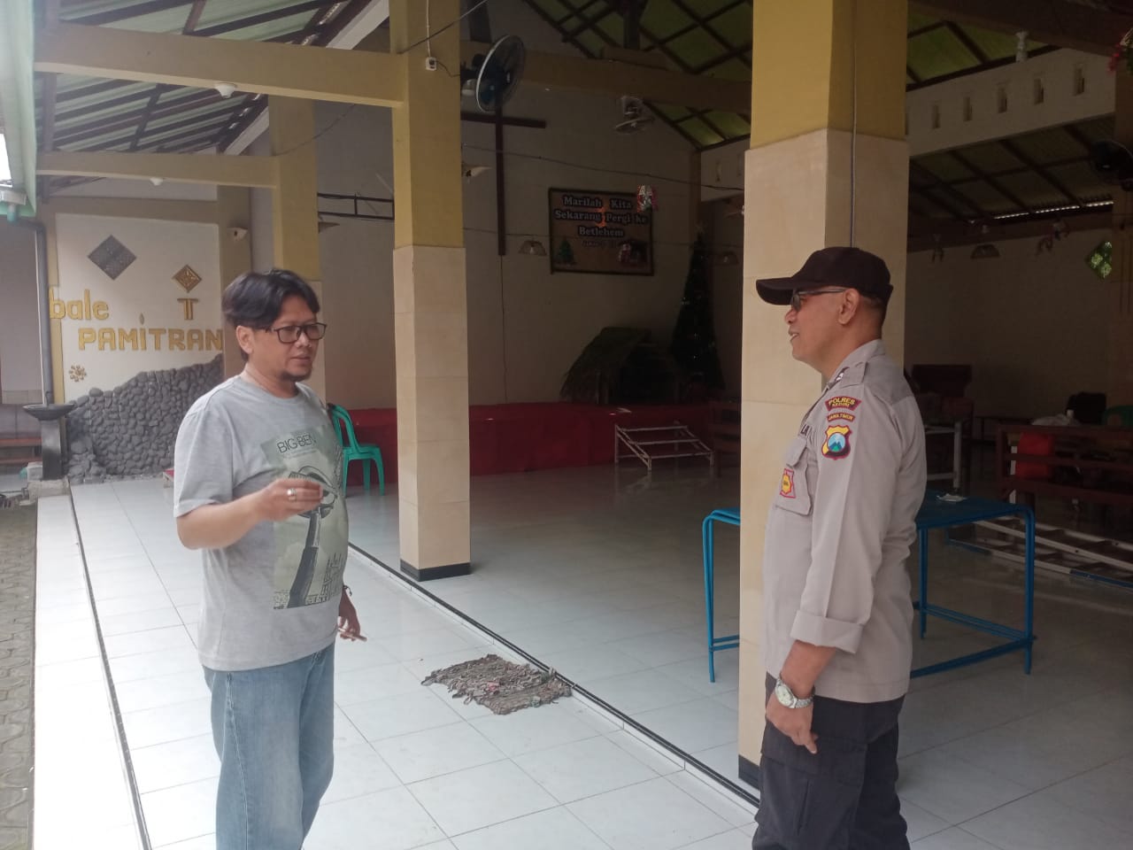 Polsek Kras Periksa Keamanan Gereja Sebelum Ibadah Natal