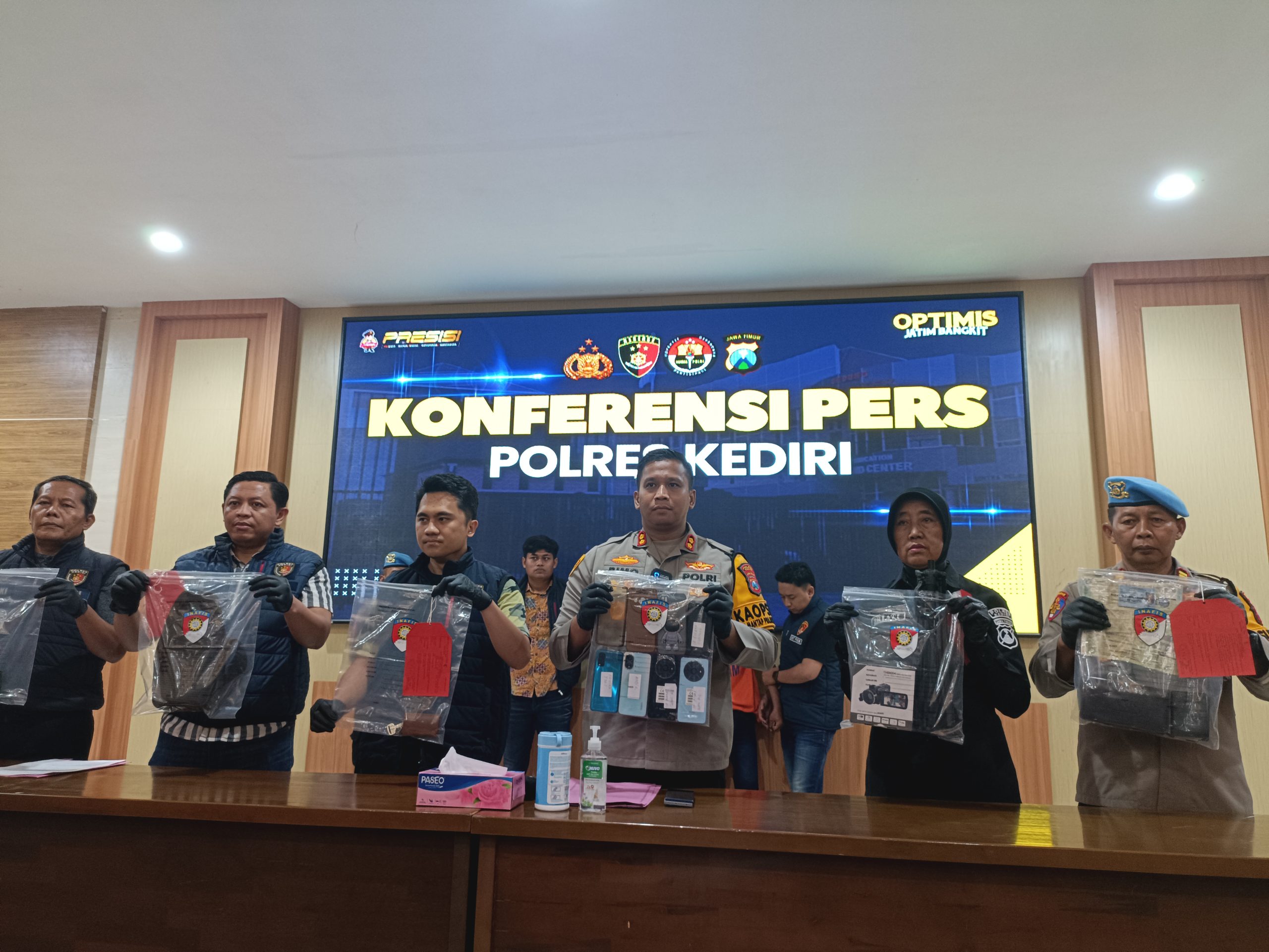 Sebelum Tiga Anggota Keluarga Guru Tewas, Terjadi Cekcok Antara Yusa dan Kristina
