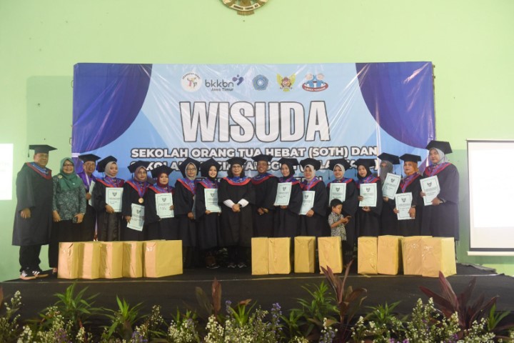 wisuda kota kediri