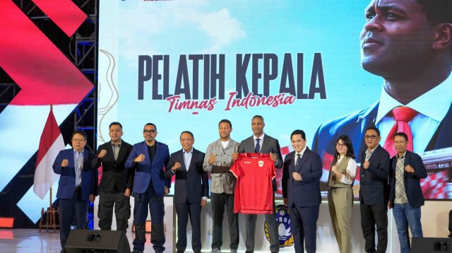 Tantangan Patrick Kluivert Jelang Kontra Australia, Suporter Timnas Indonesia Minta Bukti…!