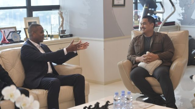 Tanpa Alex Pastoor, Pelatih Timnas Indonesia Patrick Kluivert Diterima Menpora Dito, Banyak PR Menunggu