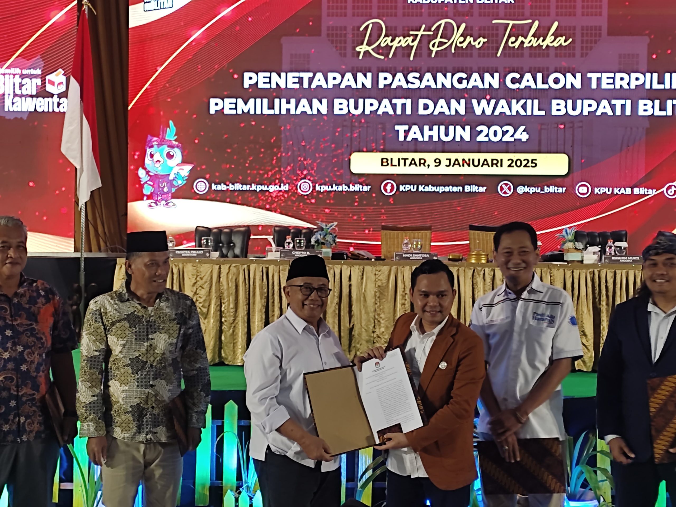 Penetapan Bupati dan Wakil Bupati Blitar Terpilih Tanpa Dihadiri Petahana