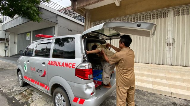ODGJ Ikat Anak di Depan Ruko Kosong, Dinkes Kabupaten Tulungagung Evakuasi ke RSJ Lawang