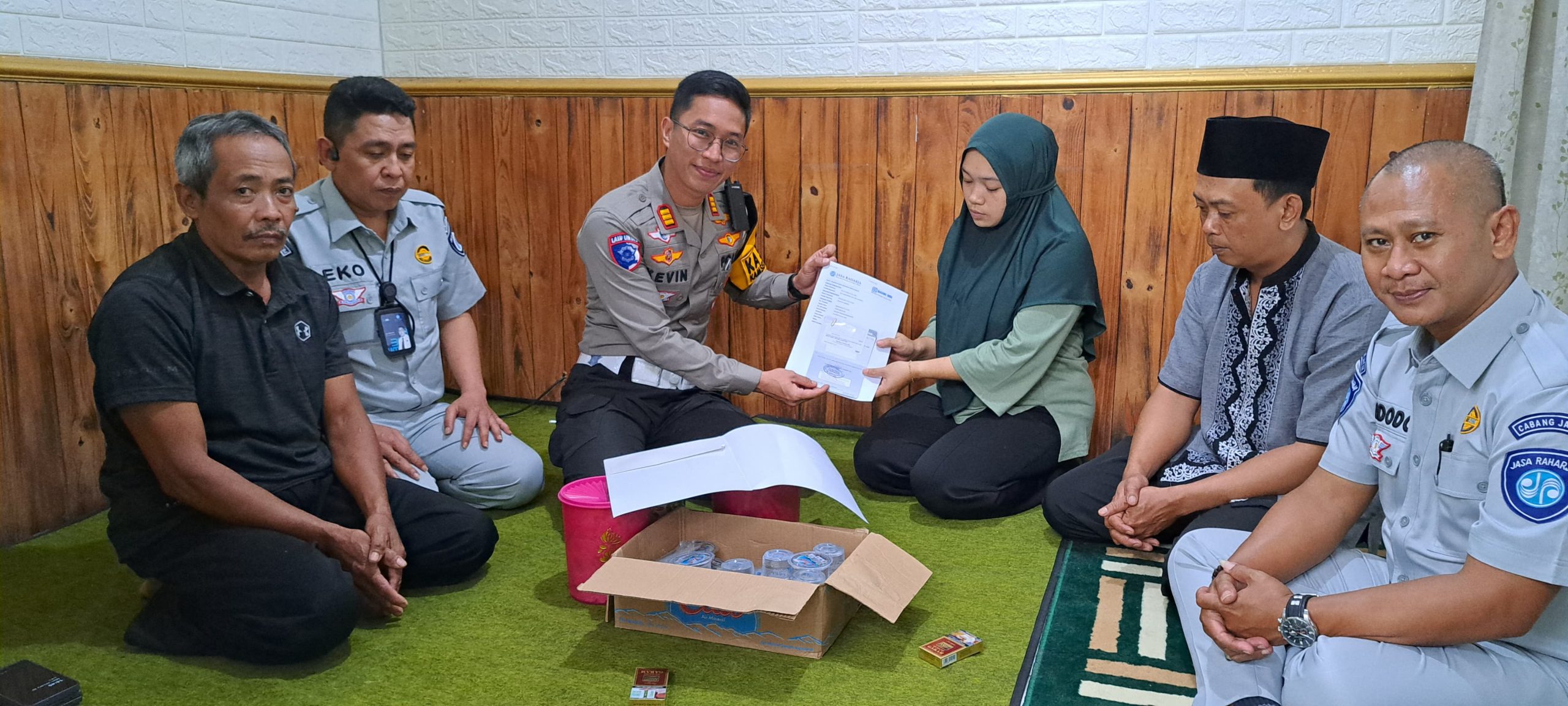 Ahli Waris Korban Terlindas Bus Pariwisata Kota Batu Dapat Santunan