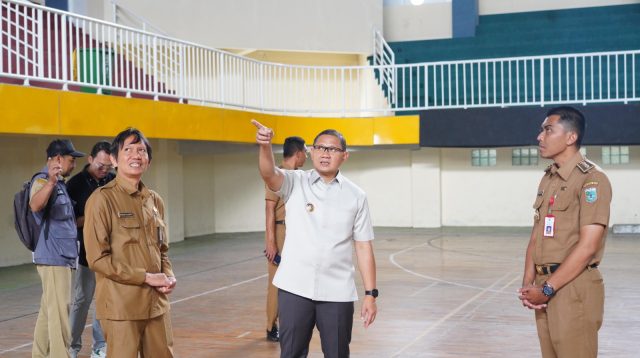 Pj Walikota Batu Tinjau Revitalisasi Gor Ganesha dan Gor Gajahmada Batu Jelang Porprov 2025 Malang Raya