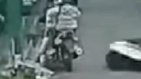 Sejoli Naik Motor Sport, Terekam CCTV Buang Bayi di Mushola Karangploso