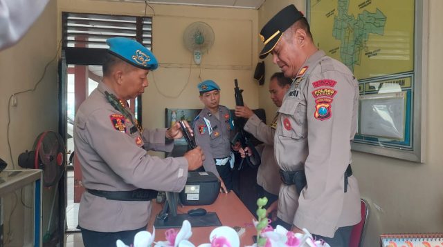 Senpi Personel Polsek Wates Diperiksa, Kasi Propam Polres Kediri: Pastikan Senpi Digunakan Sesuai Ketentuan