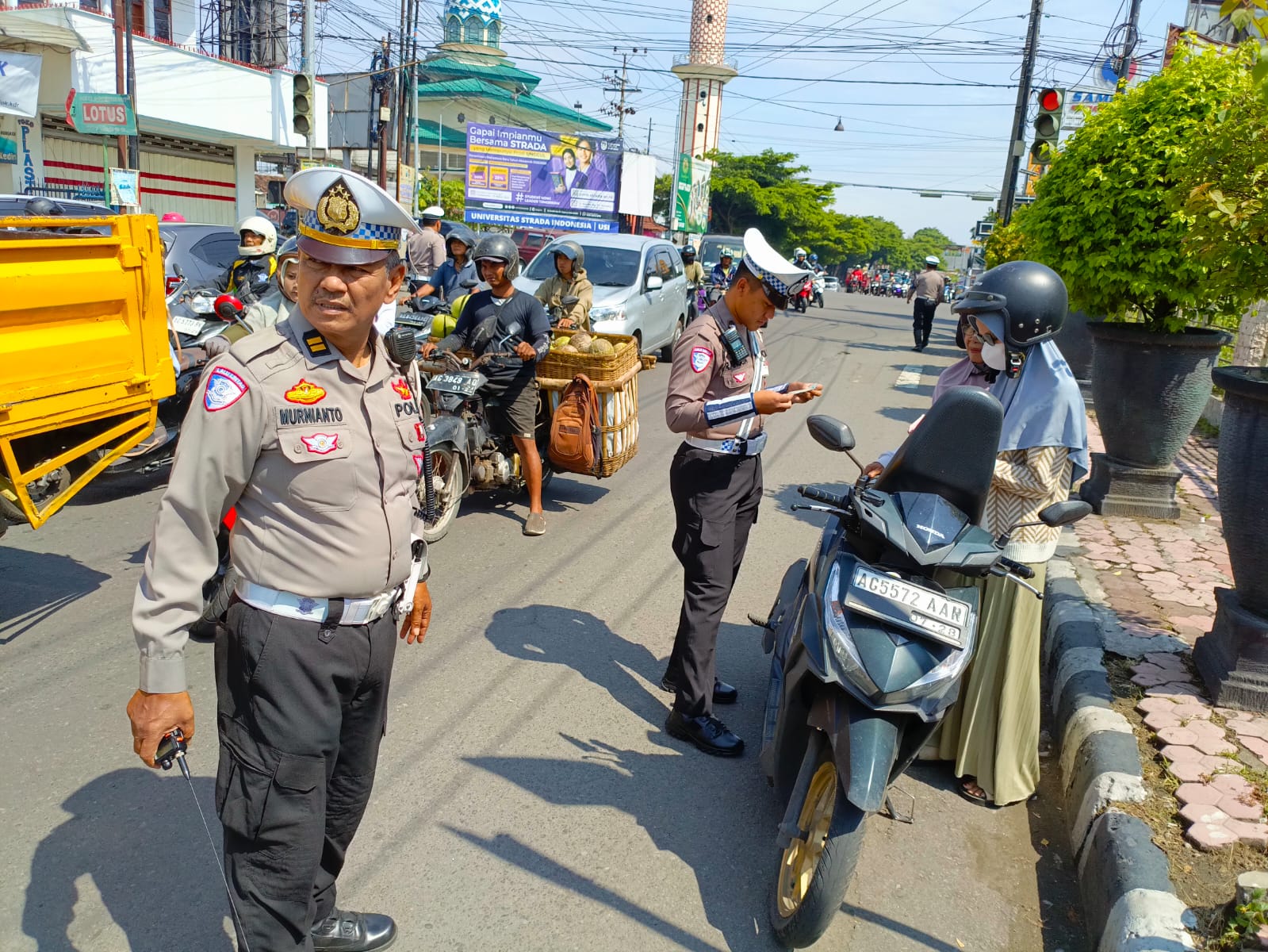 Patroli Hunting Sistem, Kanit Turjagwali Satlantas Polres Kediri Kot: Puluhan Pelanggar Ditindak