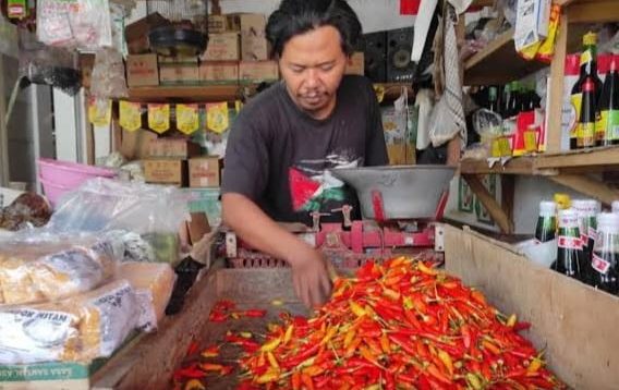 Harga Cabai di Blitar Semakin Pedas, Ogah Turun, Nangkring di Harga Rp 90 Ribu per Kilogram