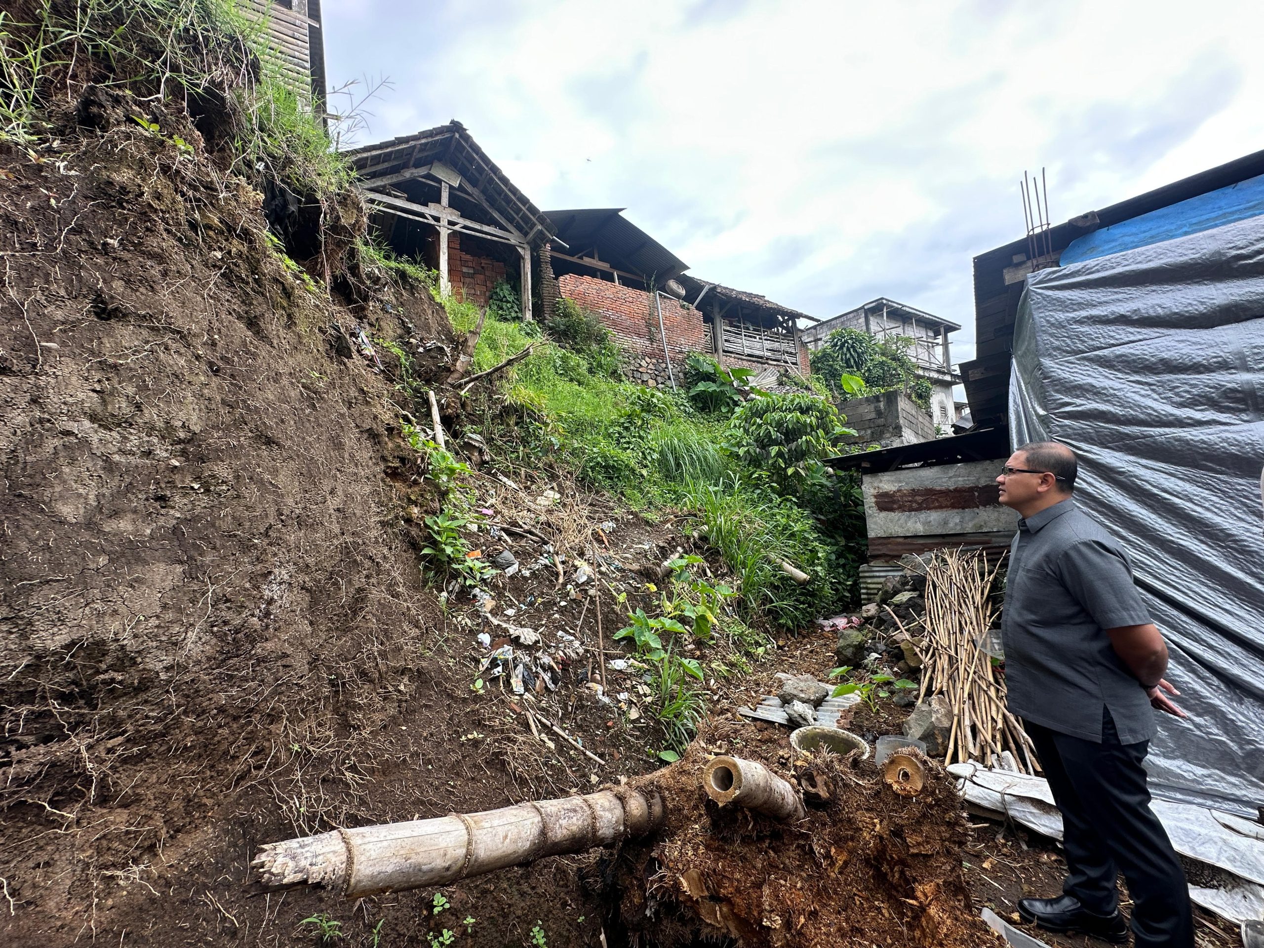 Tanah Langsor Terjadi di 2 Titik, Pj Walikota Batu: Masyarakat Diimbau Waspada Cuaca Ekstrem