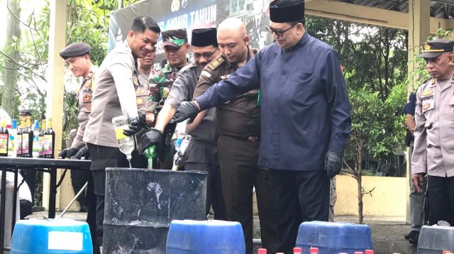 Polres Nganjuk Musnahkan Ratusan Ribu Barang Bukti Kejahatan Selama Setahun