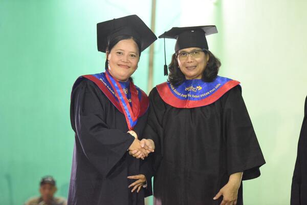 wisudawan terbaik soth