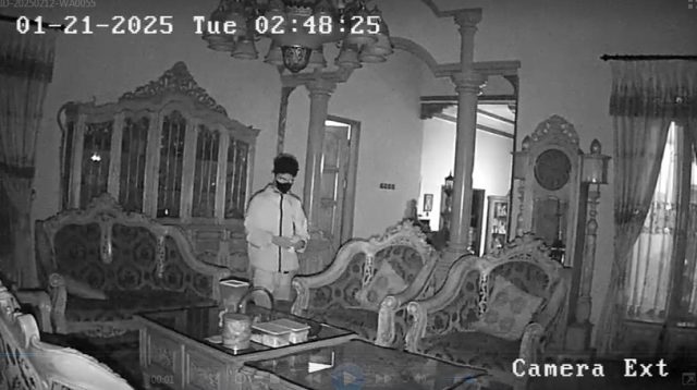 Aksi Pencurian di Rumah Mewah Jalan Bromo Kota Batu Terekam CCTV