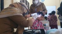 Pemeriksaan Kesehatan Telinga Ratusan Pelajar, Dinskes Tulungagung: Duapuluh Persen Mengalami Masalah THT