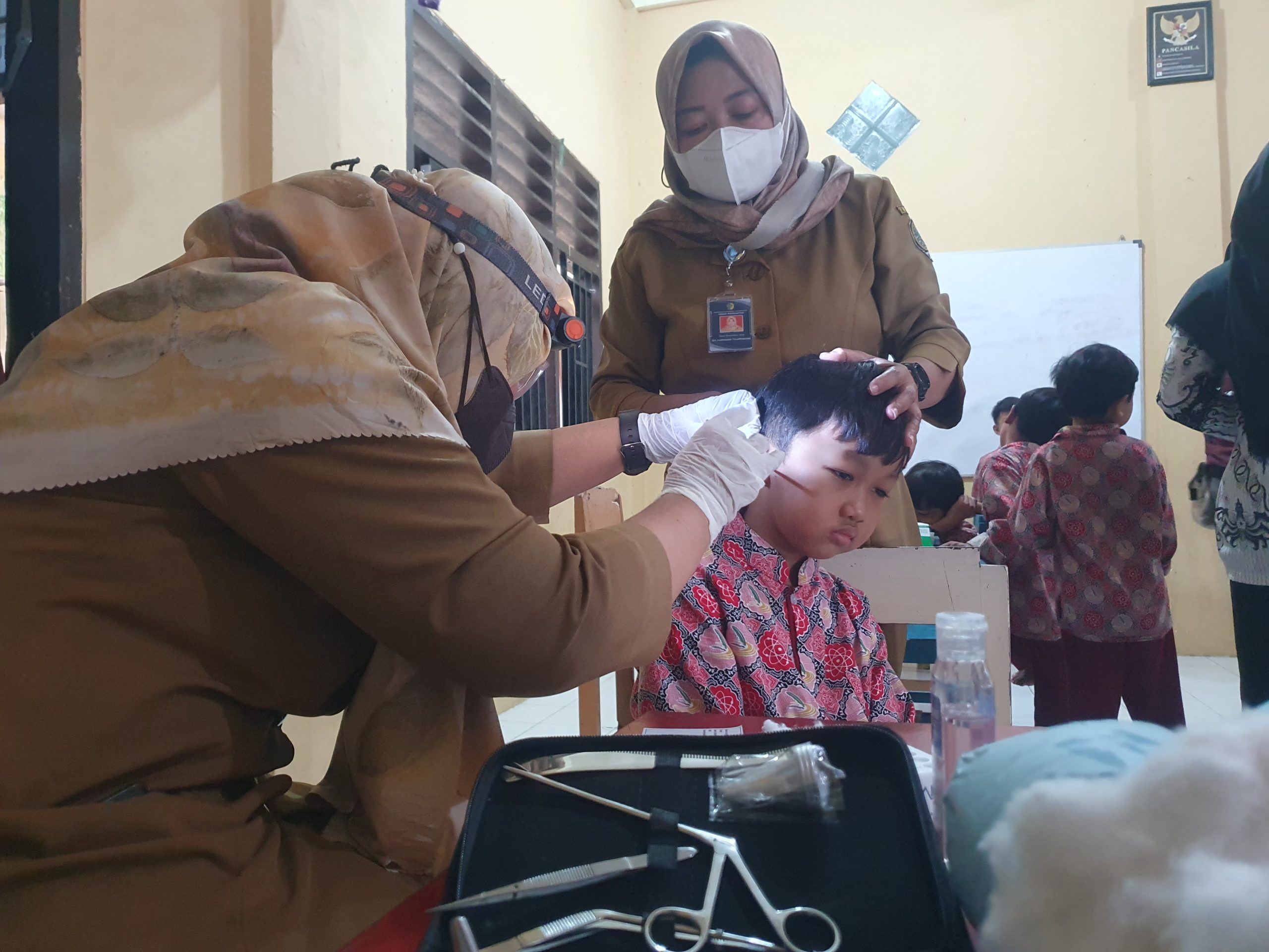 Pemeriksaan Kesehatan Telinga Ratusan Pelajar, Dinskes Tulungagung: Duapuluh Persen Mengalami Masalah THT