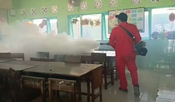Dinkes Kabupaten Kediri Imbau, Jika Ada 1 Warga Terpapar DBD, Jarak 100 Meter Perlu Difogging