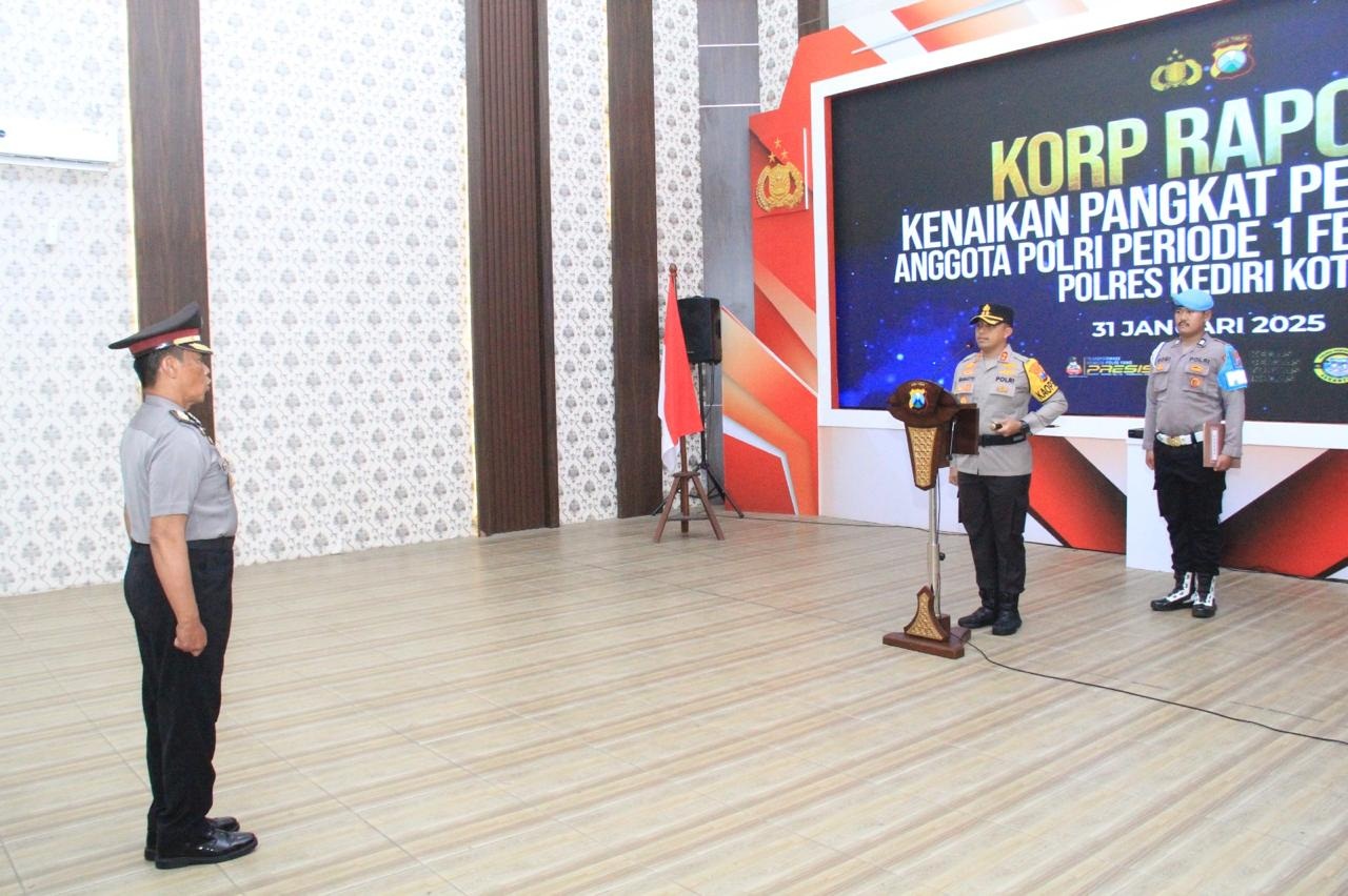 Kabag OPS Polres Kediri Kota Naik Pangkat Setelah Puluhan Tahun Berdinas