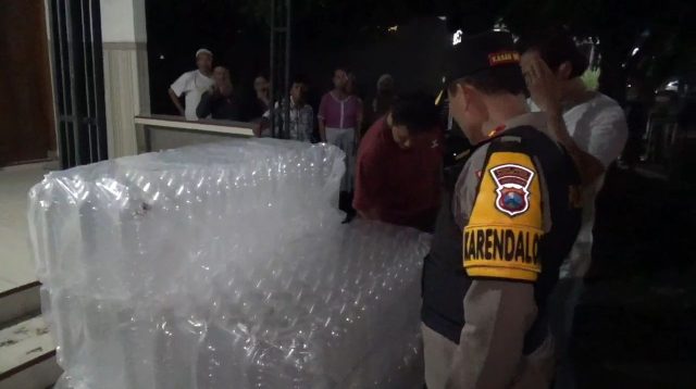 Geger! Pabrik Miras Beromzet Miliaran Rupiah di Jombang Digerebek Polisi