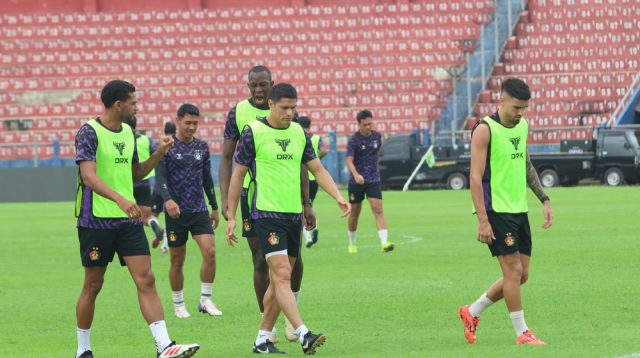 Lapangan Stadion Brawijaya Tergenang Air, Persik Kediri Ditegur PT LIB