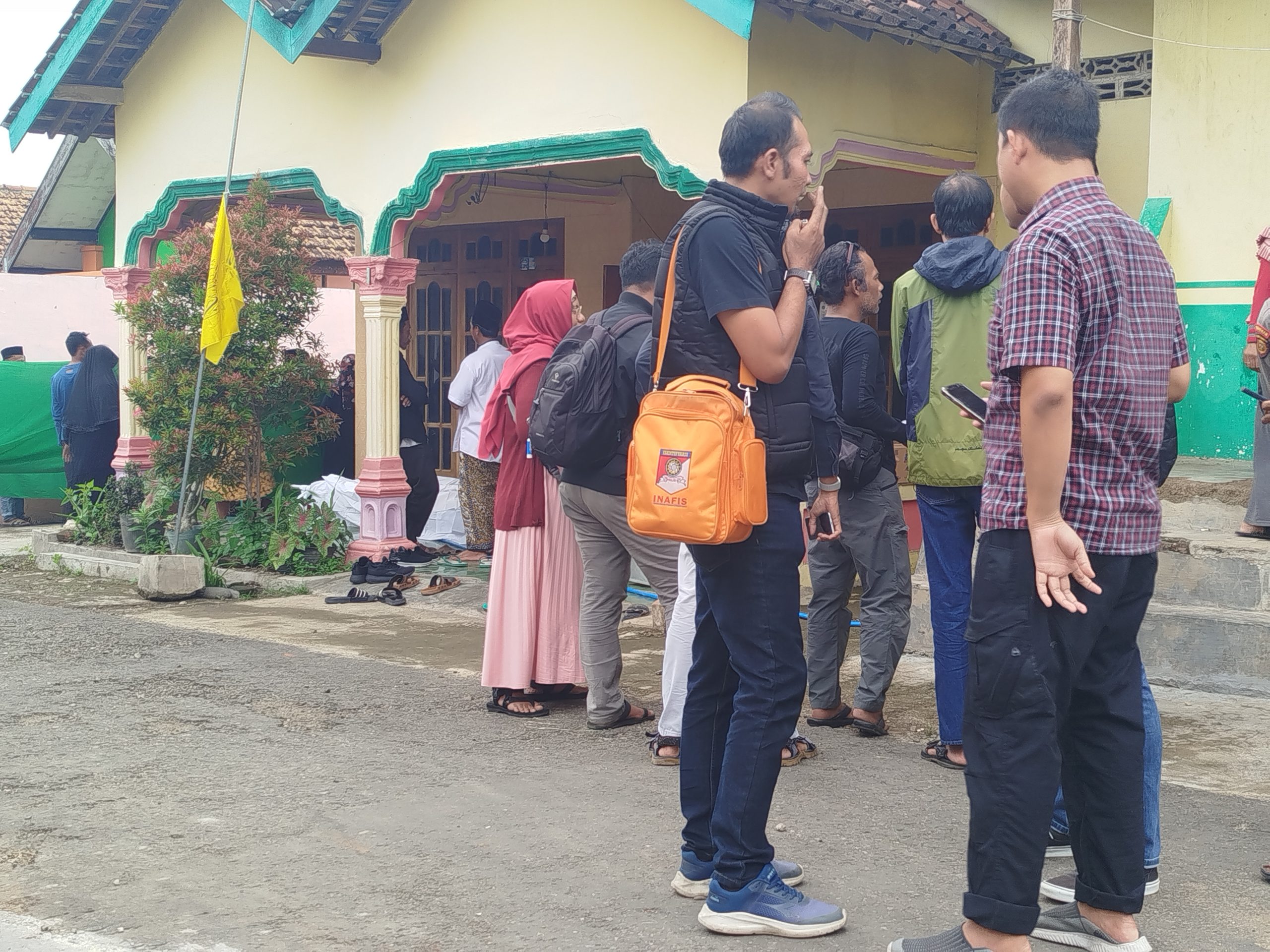 Puluhan Warga di Ponorogo Keracunan Masal, Satu Meninggal Dunia.