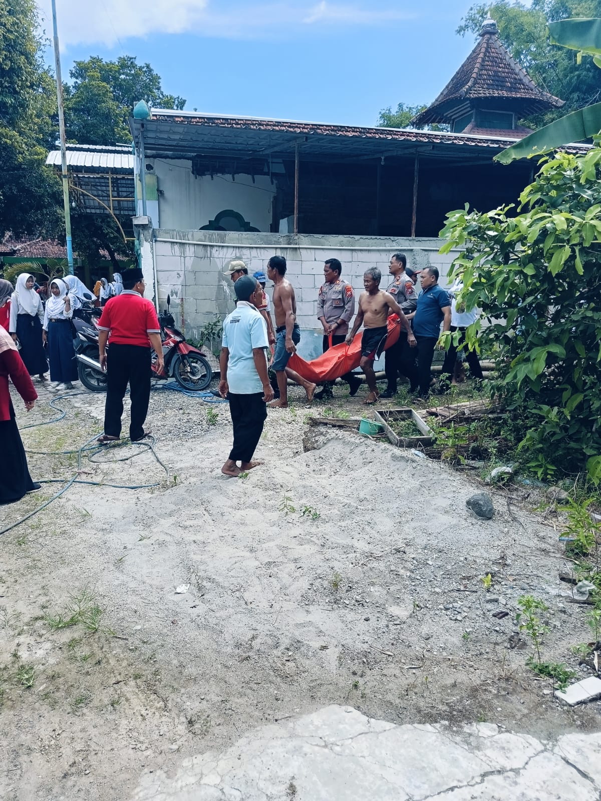 Lagi..!!! Pelajar di Ponorogo Tewas Tenggelam saat Ambil Ikan