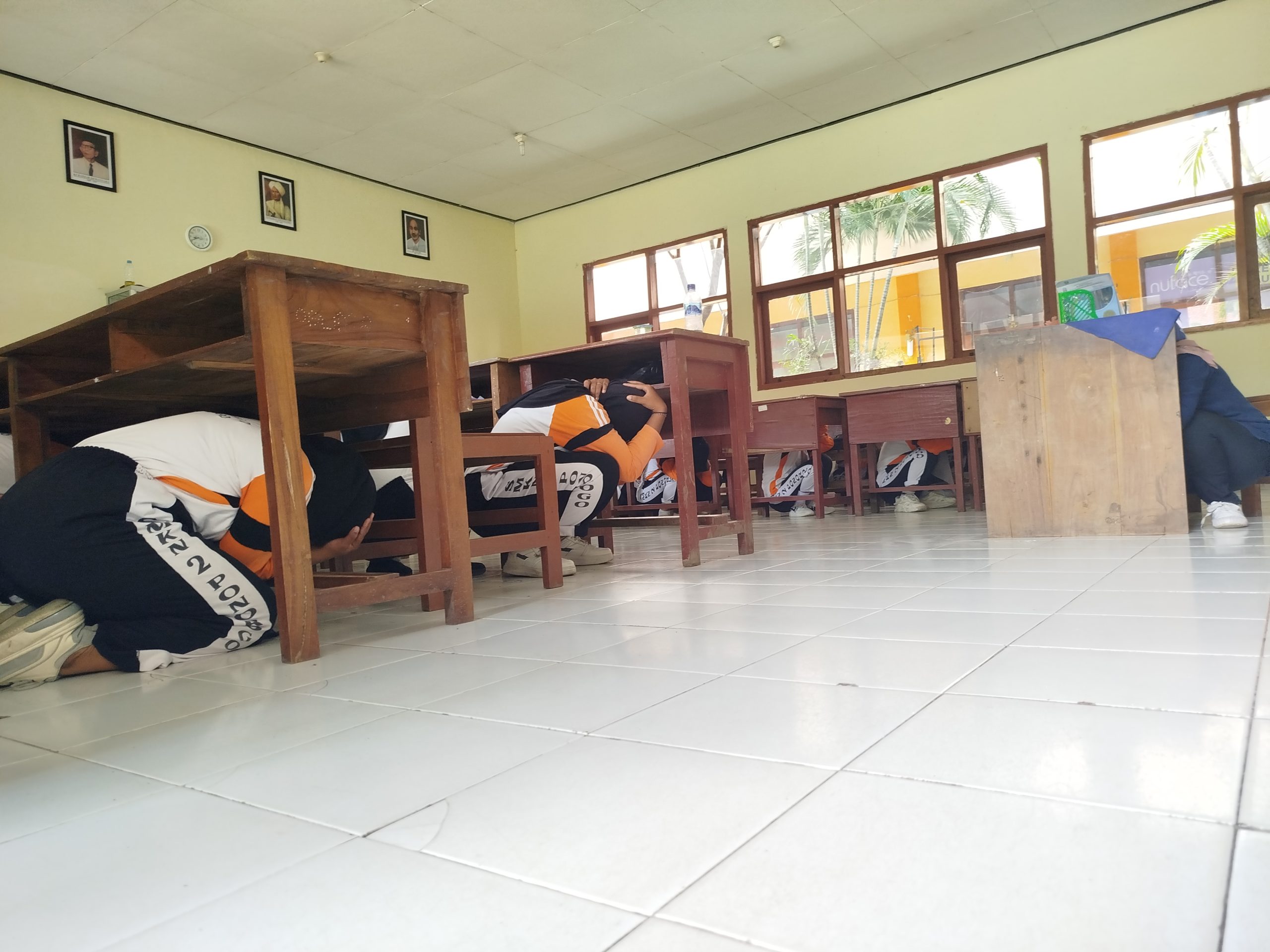 Jadi Langganan Banjir, BPBD Gelar Mitigasi dan Simulasi Sekolah Rawan Bencana di Ponorogo