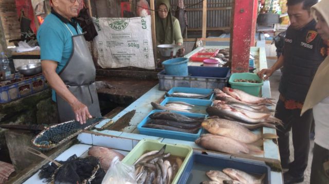 Tradisi Megengan di Blitar, Dongkrak Harga Ayam dan Telur, Daging Ayam Tembus Rp 35 Ribu per Kilogram