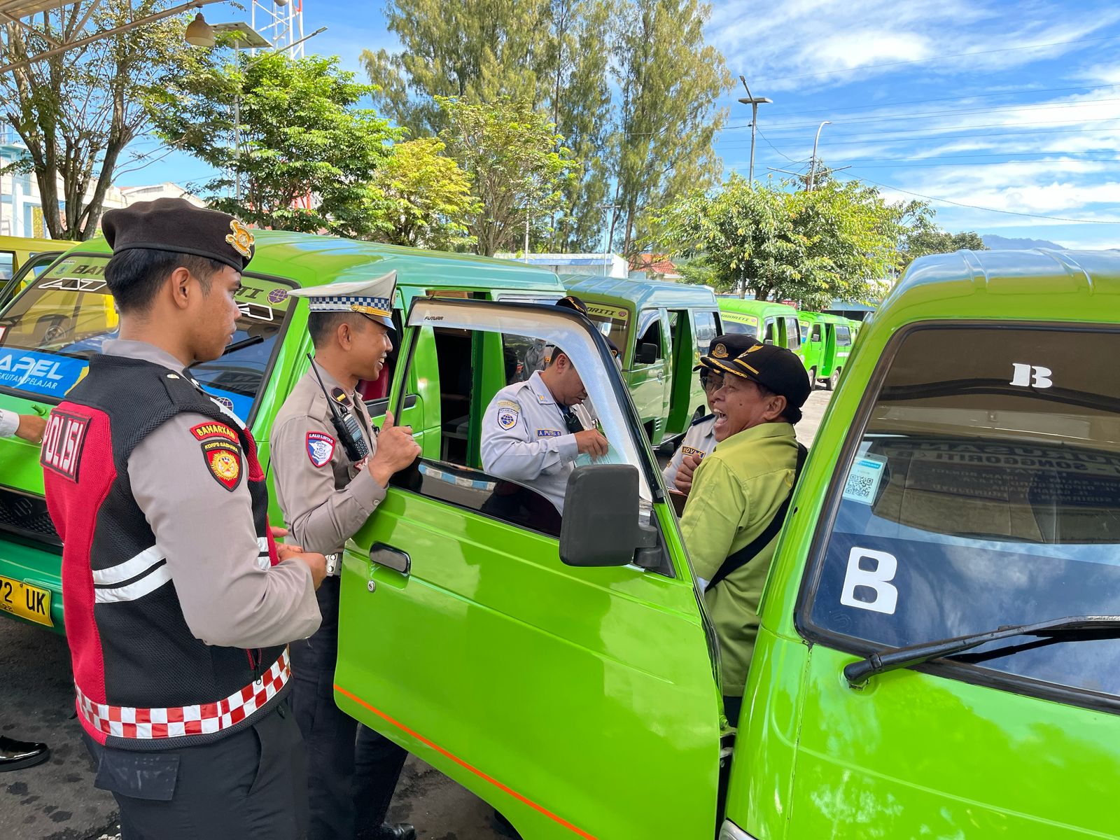 Ramp Check di Terminal Kota Batu, Belasan Angkot Uji Kir Terpantau Mati
