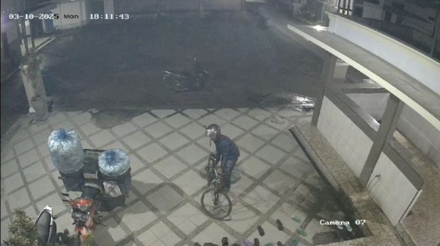Terekam CCTV, Pencurian Sepeda Kayuh di Masjid Kampung Bupati Jombang, Warga Minta Patroli Ditingkatkan