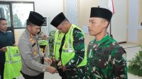 Gelar Silaturahmi Kamtibmas, Polres Nganjuk Bagikan Rompi Keselamatan Mudik Aman, Keluarga Nyaman