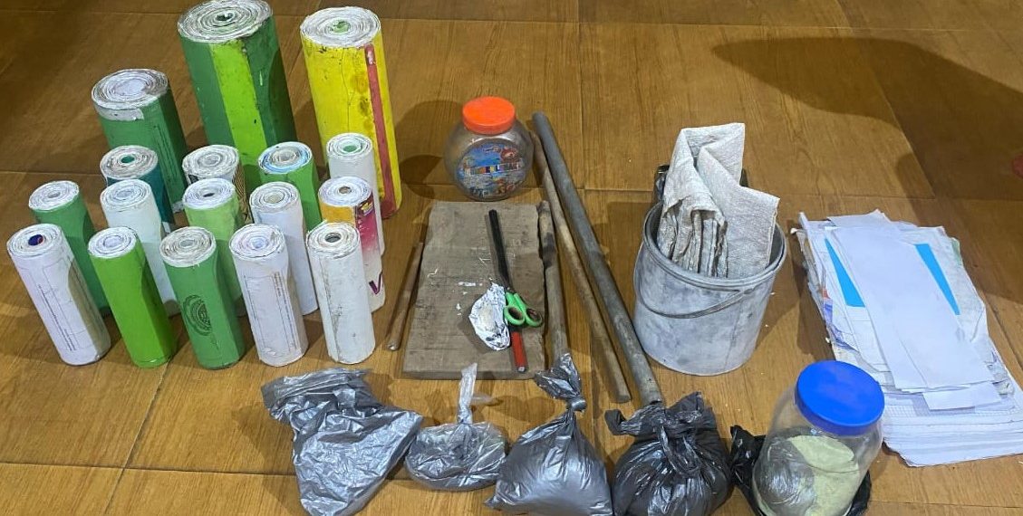 Racik Bahan Peledak Buat Petasan, 2 Pelajar Asal Plosoklaten Diamankan Polisi