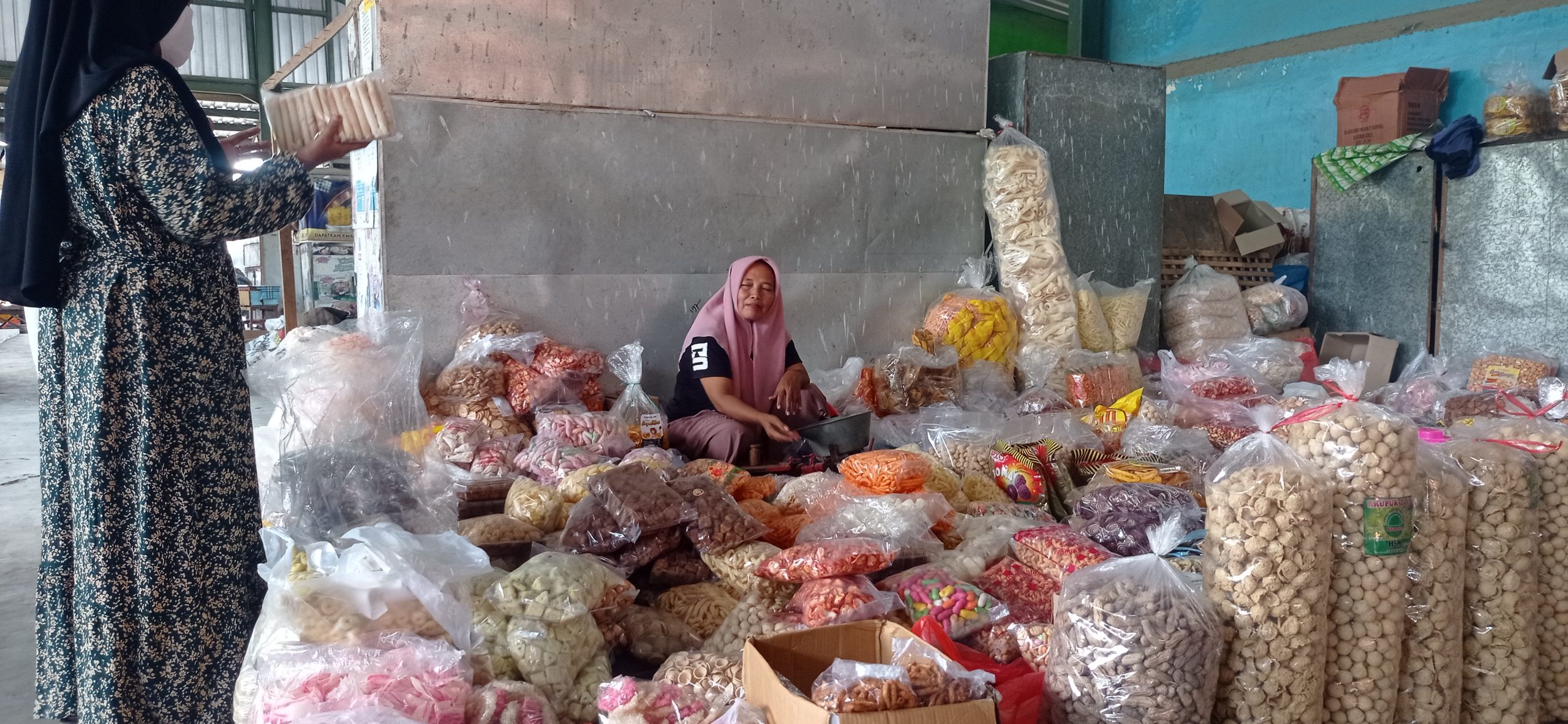 Permintaan Jajanan Lebaran di Kediri Meningkat Tiga Kali Lipat