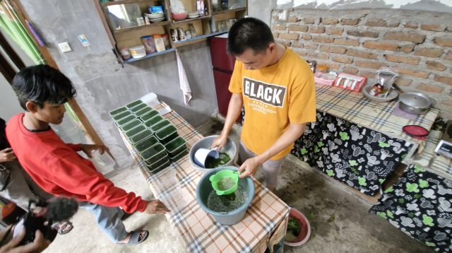 Permintaan Cingcau Hijau di Ponorogo Meningkat Tajam Selama Ramadan