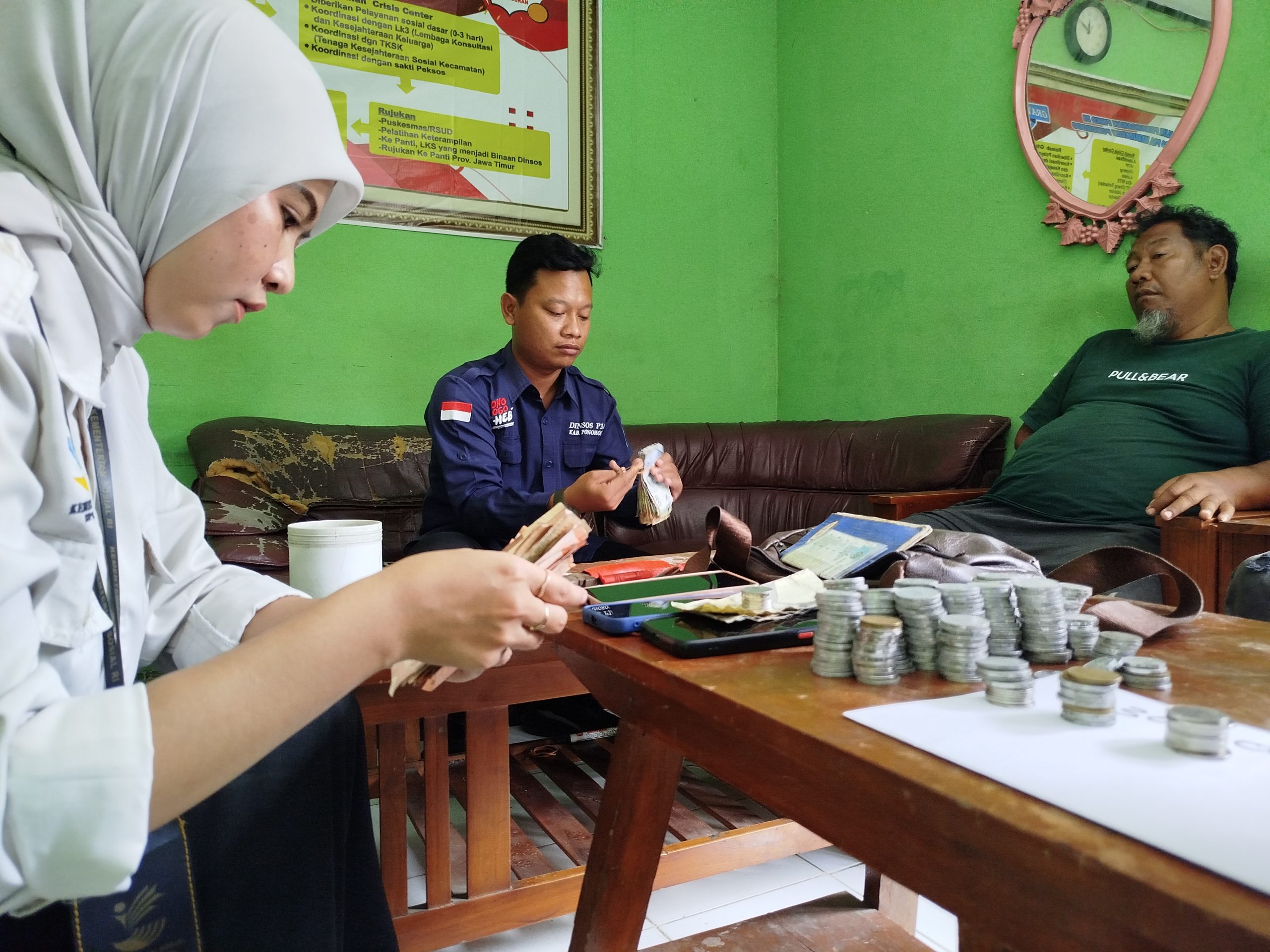 Dinsos Ponorogo Kembali Jaring Pengemis, Ada yang Sehari Dapat Rp 400 Ribu