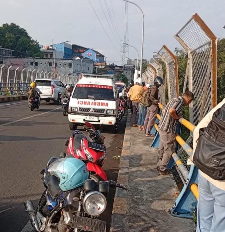 Mahasiswa PTS Kota Malang Tewas Bunuh Diri Lompat dari Jembatan Tunggulmas